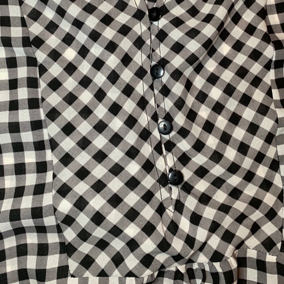 Checkered blouse - Picture 2 of 4
